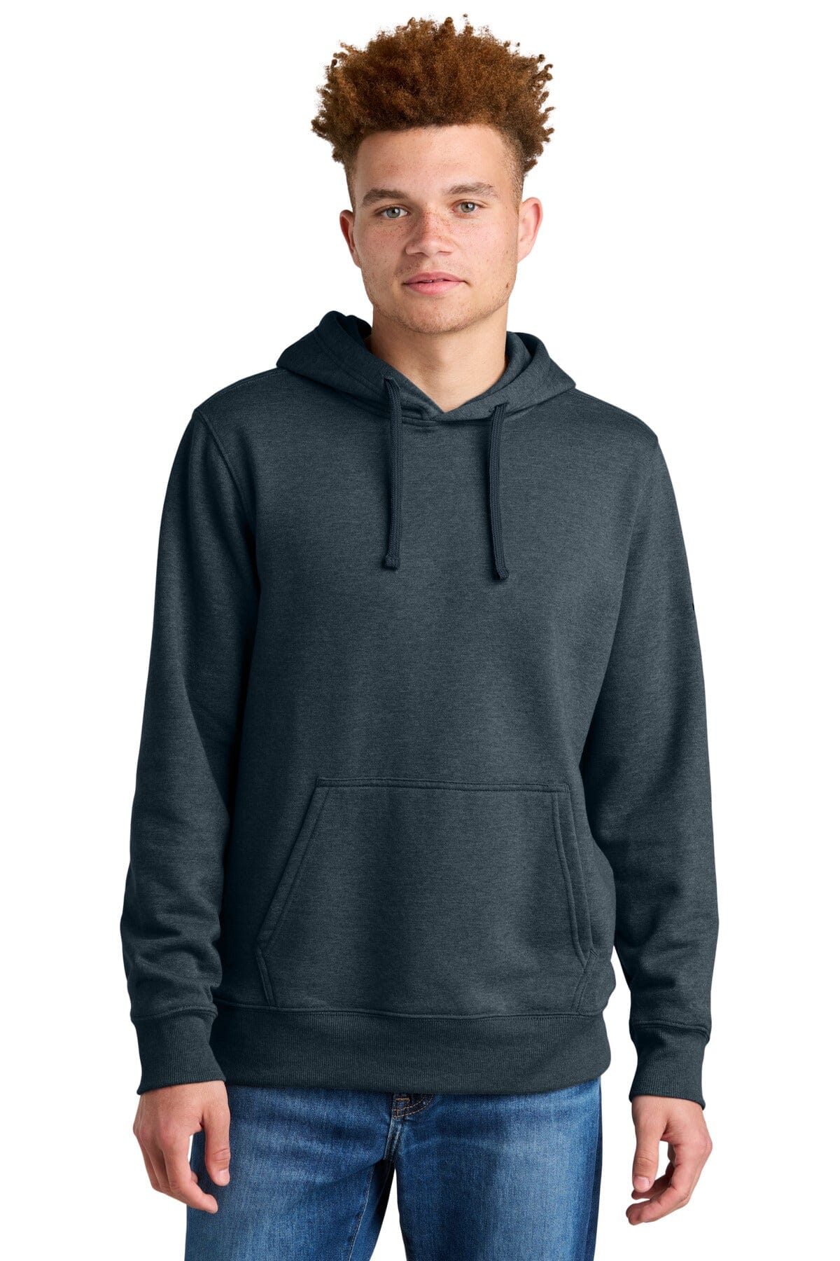 TNF ® Bluza z kapturem zakładana przez głowę z logo na rękawie NF0A8AU0
