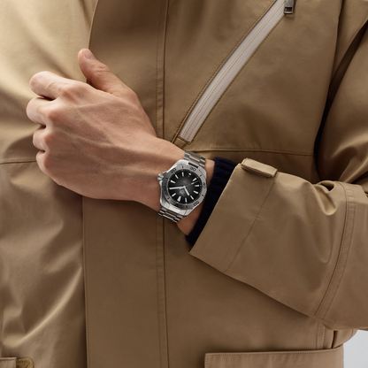 TAG Heuer Aquaracer Professional 200 Date 40mm – Svart