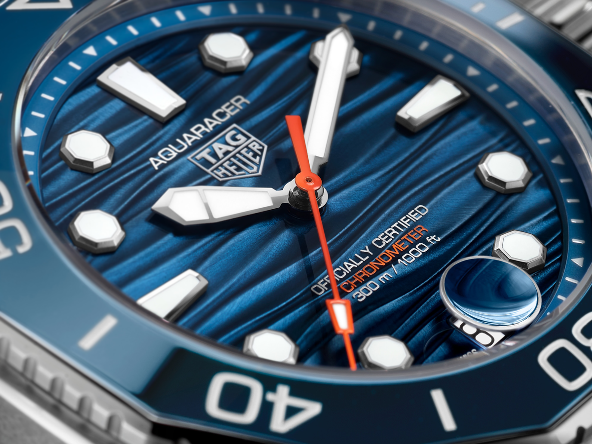 TAG Heuer Aquaracer Professional 300 Date 42mm – Niebieski