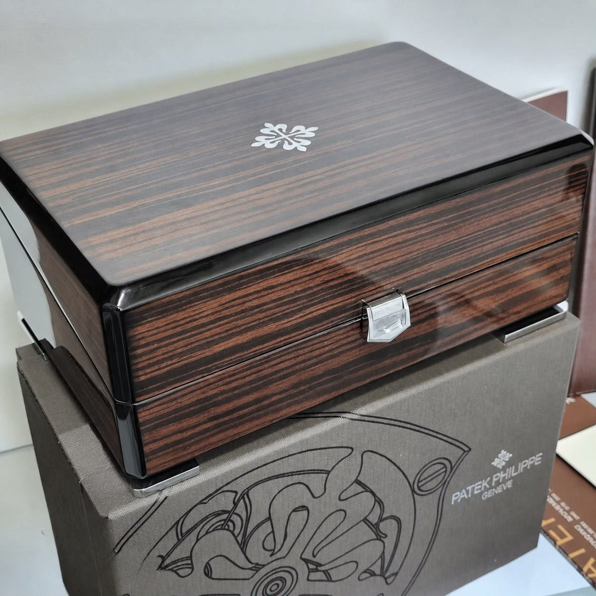 Patek Philippe Wooden Watch Box + Certificate